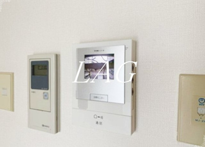 【セキュリティ】 | メゾンレイクヒル | モニター付きインターフォンです。