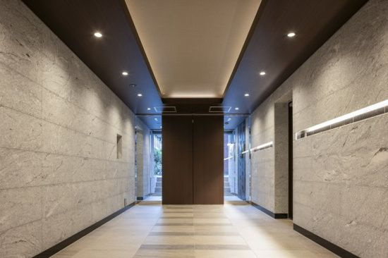 【ロビー】コンシェリア目黒本町　ＴＨＥ　ＲＥＳＩＤＥＮＣＥ 