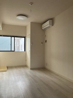 サンライズ吉原の居間・リビング|LINEでのお問い合わせもお待ちしております♪