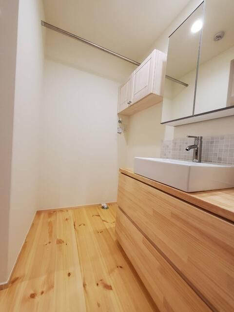 ＢａｕｍＲｏｏｍ美園の独立洗面台