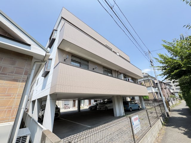 サバービアⅡの外観