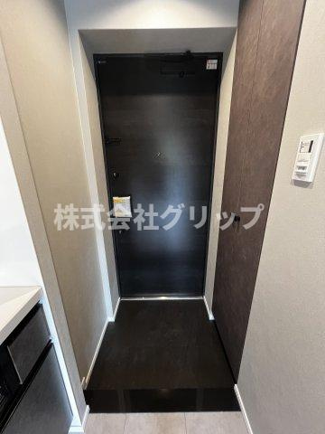Le'a横濱上星川の玄関