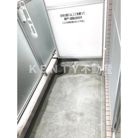 【バルコニー】 | ポート旗の台 | 落ち着いた時間を過ごせるバルコニーです