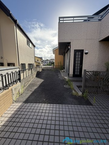 平塚市ふじみ野2丁目　中古戸建の駐車場