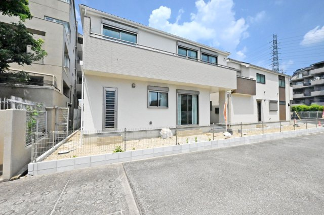 ハートフルタウン西昆陽2丁目新築戸建て全4区画│4LDK+駐車2台可