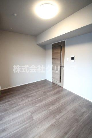 Le'a横濱上星川の洋室