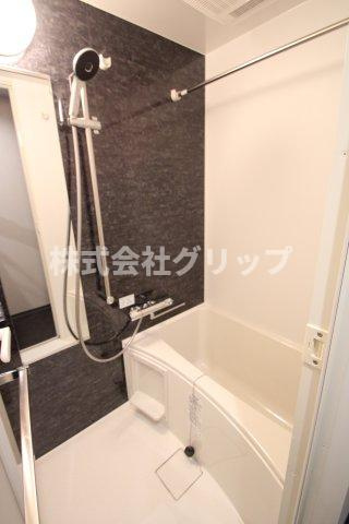 Le'a横濱上星川の浴室