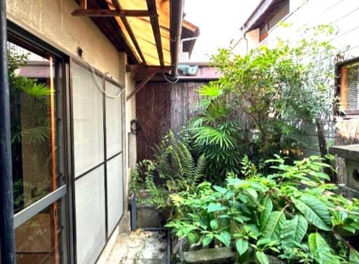 梨木町店舗戸建ての庭