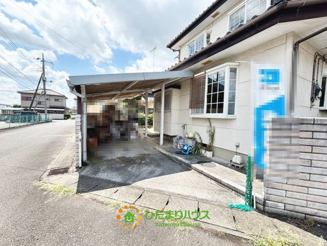 古河市鴻巣　中古一戸建ての駐車場|2026/8/10　撮影