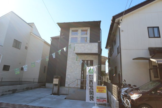 小平市学園東町３丁目３番の外観|　JR武蔵野線「新小平」駅も自転車で6分の距離なので、
目的地によって駅を使い分けられます。
