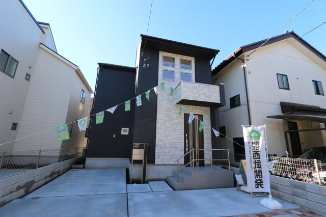 小平市学園東町３丁目３番の外観|光熱費を抑えるZEH水準の省エネ住宅です。