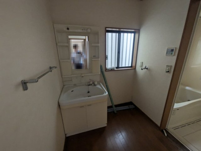 【洗面所】 | 春日部市大畑　テラス屋根　4LDK　