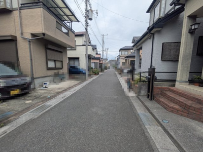 【前面道路含む現地写真】 | 春日部市大畑　テラス屋根　4LDK　