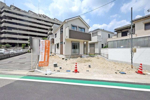 ハートフルタウン西昆陽2丁目新築戸建て全4区画│4LDK+駐車2台可の外観|住宅性能評価書（設計・建設）W取得の安心住宅！地震に強いお家です。