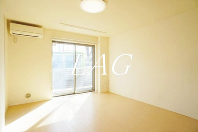 【居間・リビング】 | グランクオーレコルティナ  | 洋室のお部屋です。