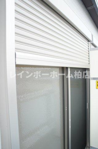 仲介手数料（賃料の1.10ヵ月）の50％OFF対象物件！のバルコニー