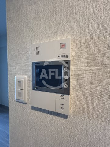 MAXIV　CROS　江坂のセキュリティ|MAXIV CROS 江坂　モニター付きインターホン