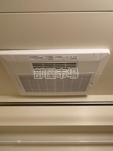 クレアシオン浅草Ⅱの浴室|浴室乾燥機