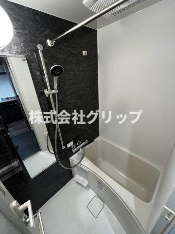 Le'a横濱上星川の浴室