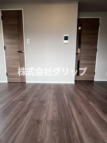 Le'a横濱上星川の洋室