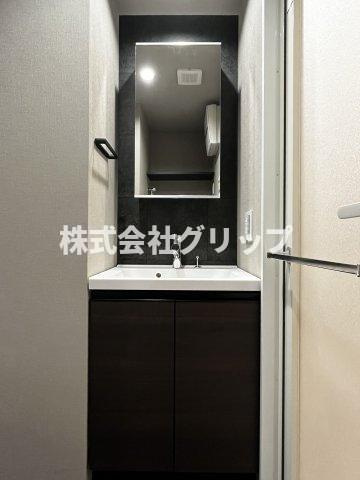 Le'a横濱上星川の独立洗面台