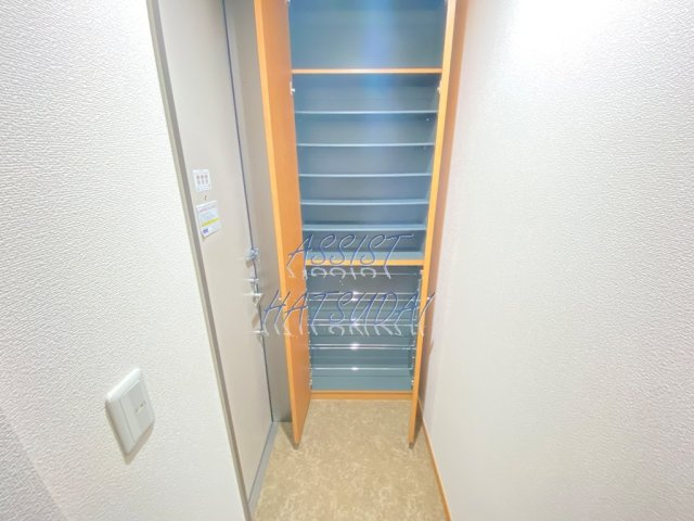 メゾン坂口の玄関|　※他号室の参考写真です。