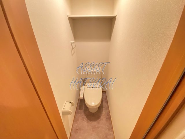 メゾン坂口のトイレ|　※他号室の参考写真です。