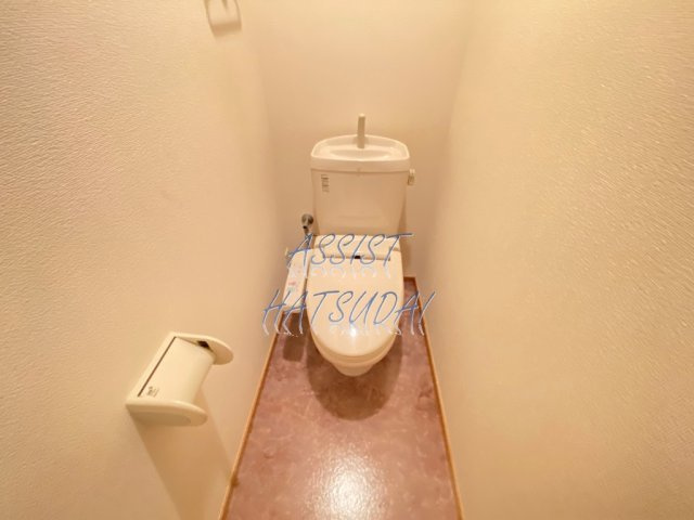 メゾン坂口のトイレ|　※他号室の参考写真です。