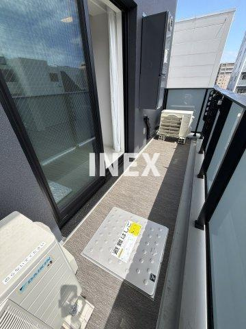 横浜市中区長者町４丁目の賃貸マンションのバルコニー