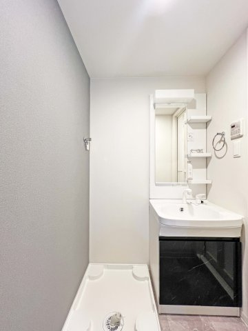 S-RESIDENCE尾頭橋clarityの洗面所|スペースが確保できる洗面所です