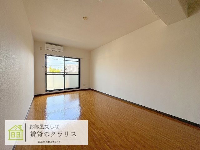 アン・レーブの内装