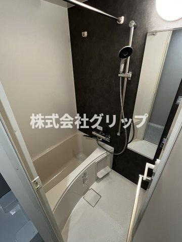 Le'a横濱上星川の浴室