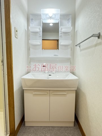 ヒノデカンの洗面所|忙しい朝には欠かせない洗面所です