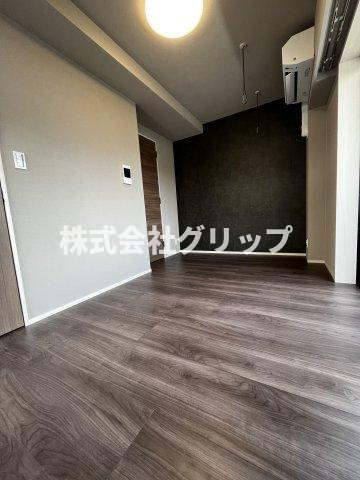 Le'a横濱上星川の洋室