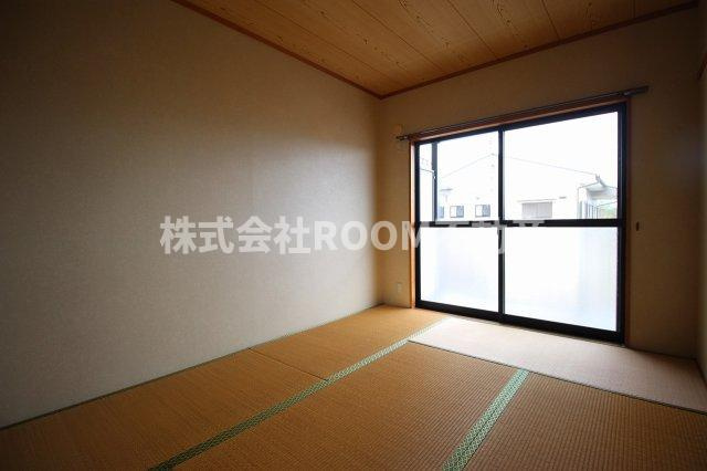 ハイツ新島の和室|フローリングだけでなく、和室もあります