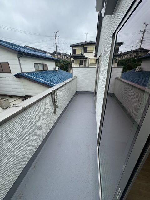 Ｓｕｍａｉ－ｔｏ柏市中新宿０１のバルコニー