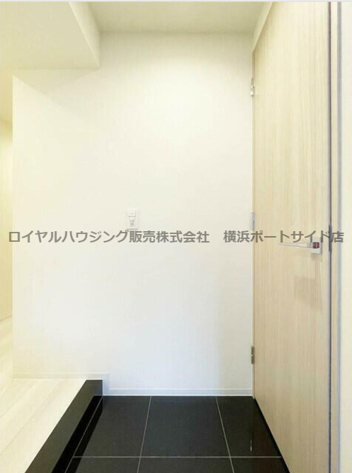 【玄関】