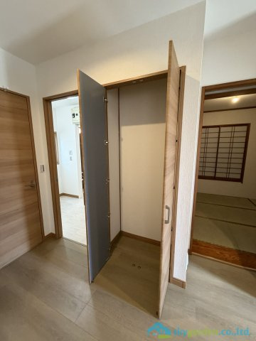 秦野市曽屋　中古戸建の収納