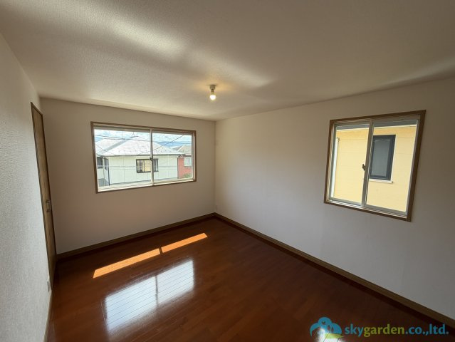 秦野市曽屋　中古戸建の寝室