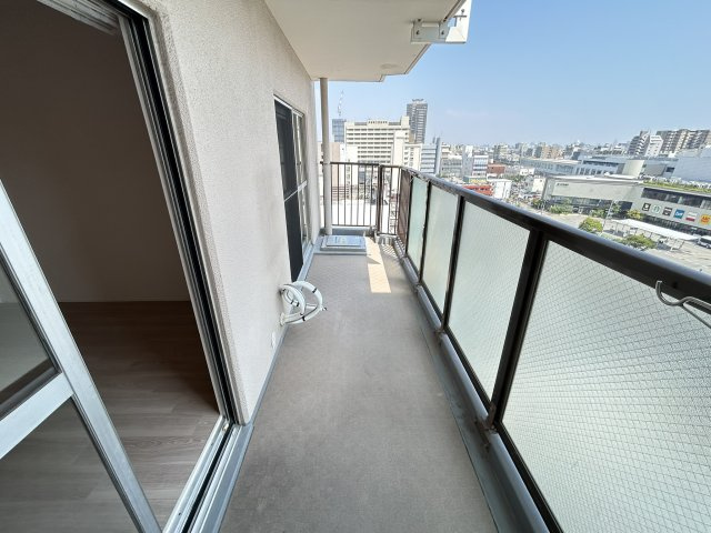 【バルコニー】 | オリーブハイツ西宮 | バルコニー付きです