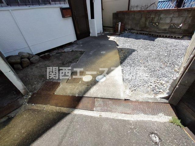 | 山手町貸家