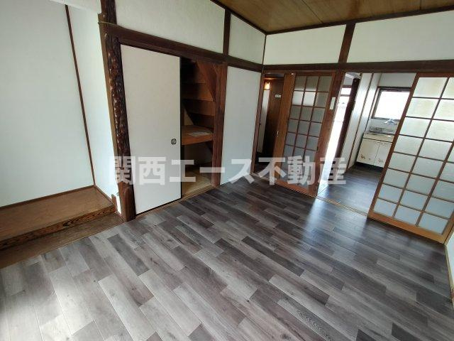  | 山手町貸家