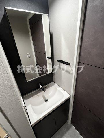 Le'a横濱上星川の独立洗面台