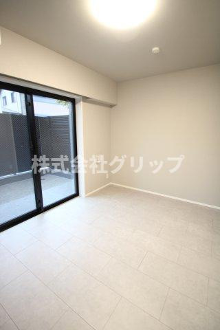 Le'a横濱上星川の洋室
