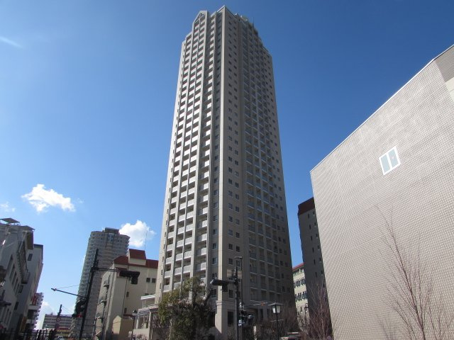 ファミール宝塚グランスイートタワー