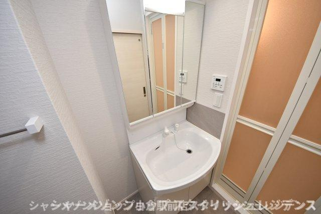オーヴィジョンクラス浅香通りの洗面所