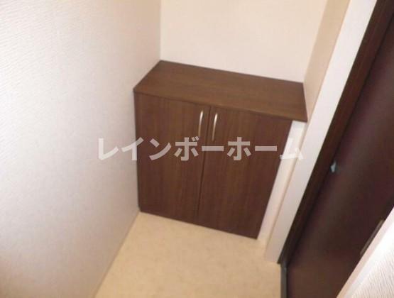ymm FELICEの玄関