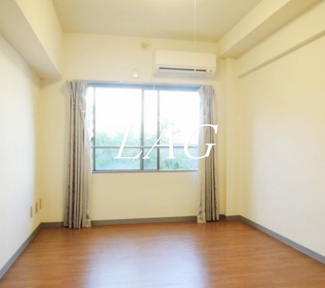 【居間・リビング】 | ペティネール四谷 | 洋室のお部屋です。