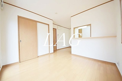 【居間・リビング】 | マノワール | 洋室のお部屋です。