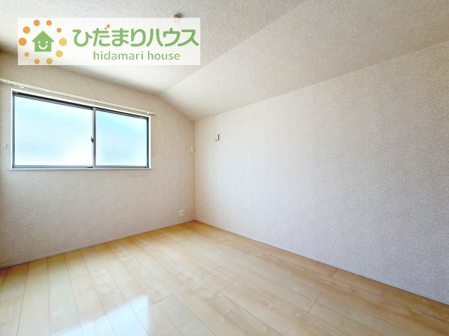 【洋室】 | 阿見町よしわら2丁目　中古戸建 | フロアコーティング済みで落書きや飲み物をこぼしても安心！